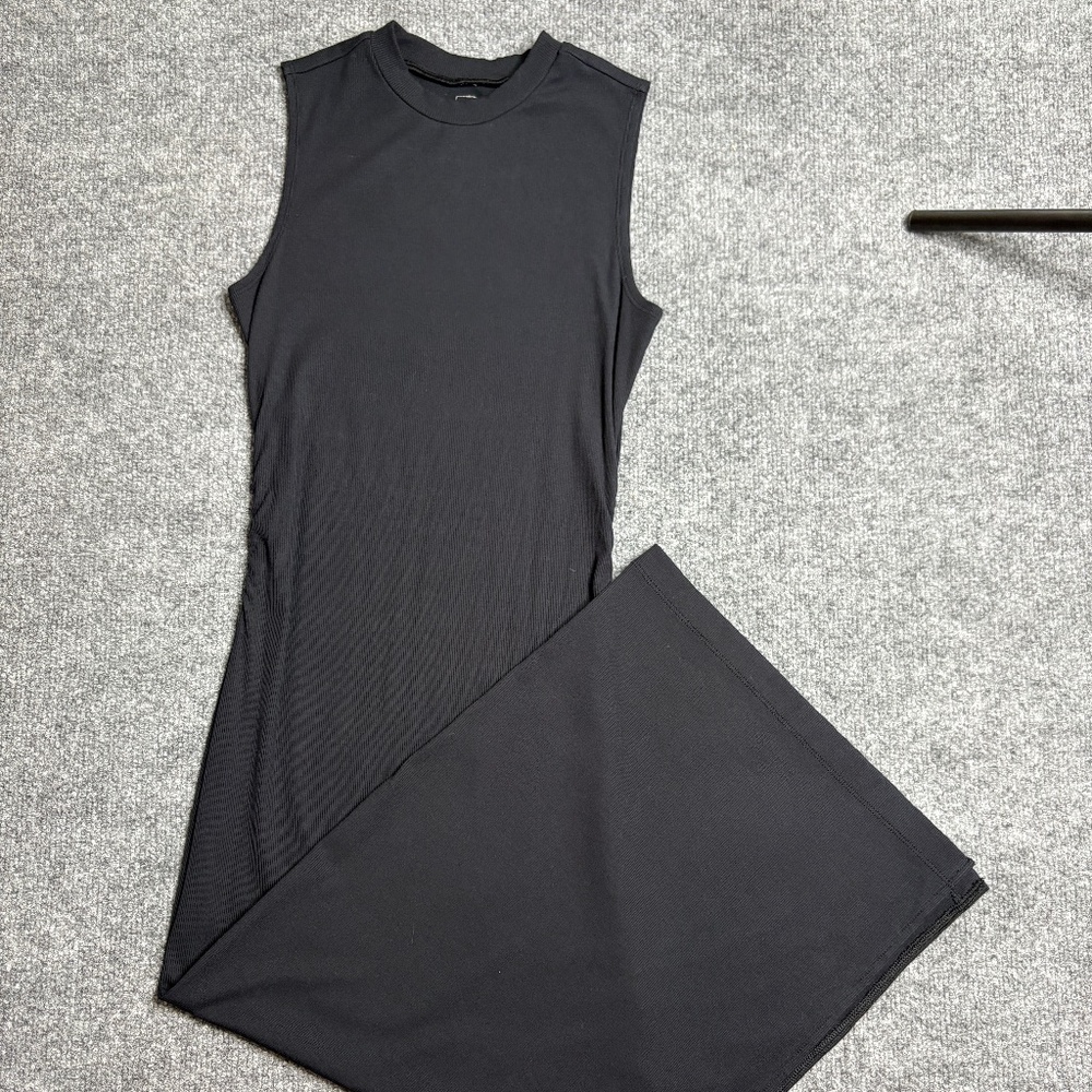 VUORI Dress Women XS Black Pose Sands Midi Sleeveless Slit Ribbed Stretch VW613